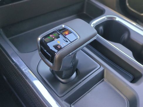 Used 2024 Chevrolet Silverado 1500 LT Trail Boss w/ LT Trail Boss Premium Package image 27