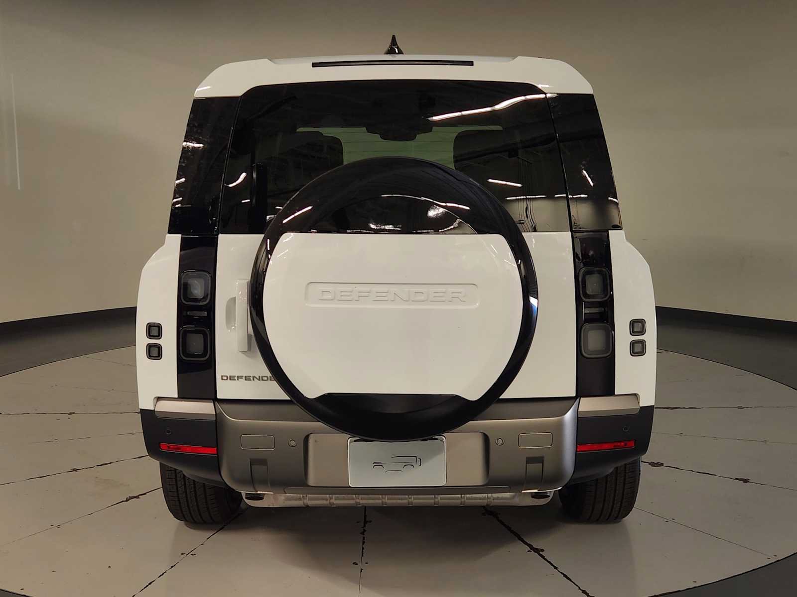 New 2026 Land Rover Defender 130 S AWD/4WD image 10