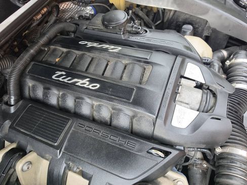 Used 2011 Porsche Cayenne Turbo AWD/4WD image 50