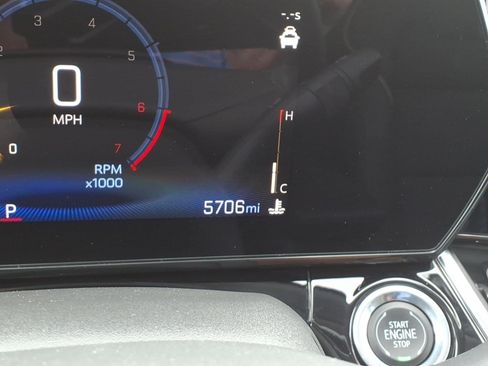 Certified 2025 Chevrolet Trax ACTIV w/ Sunroof Package FWD image 26