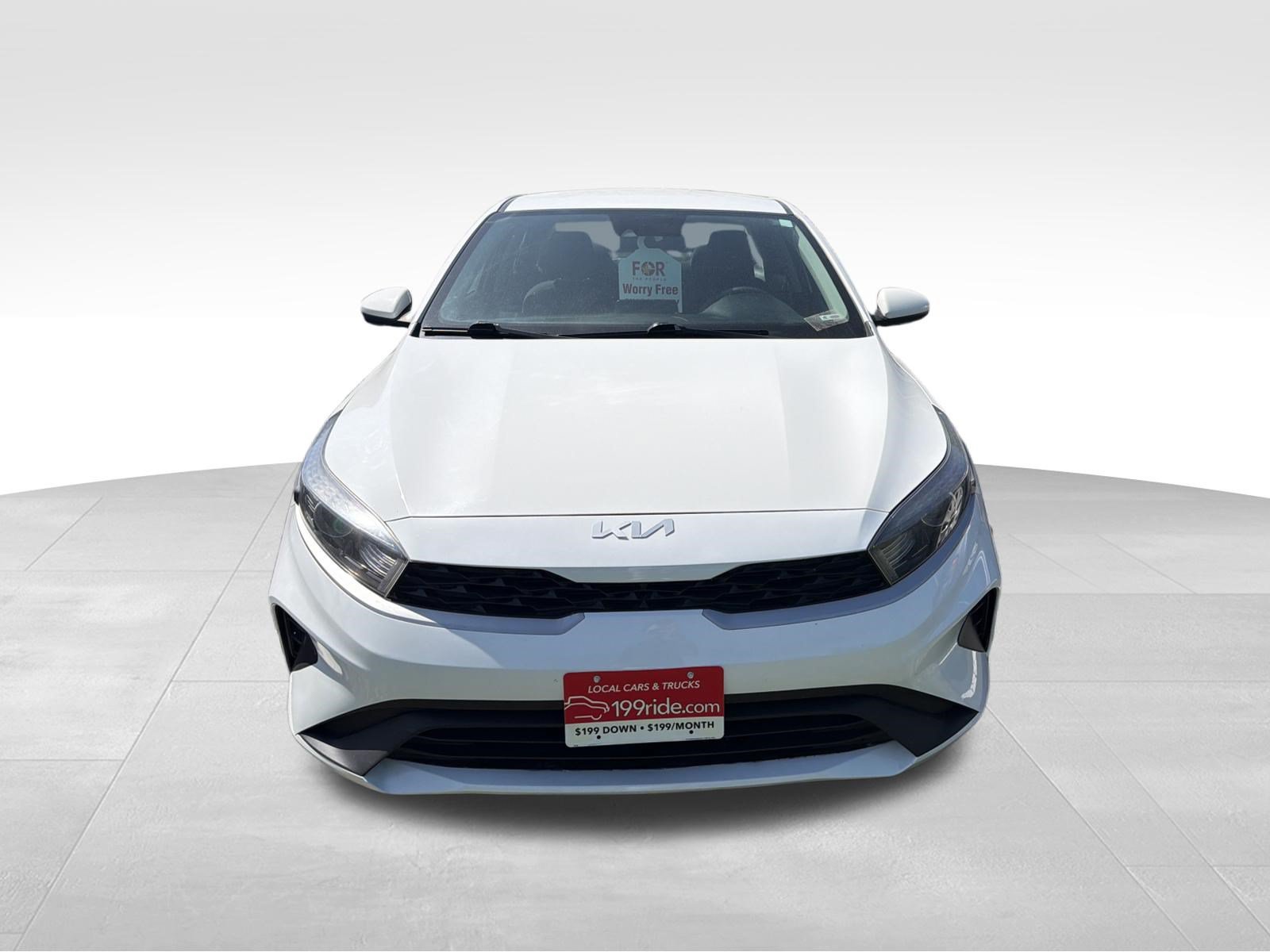 Used 2022 Kia Forte Sedan FWD image 2
