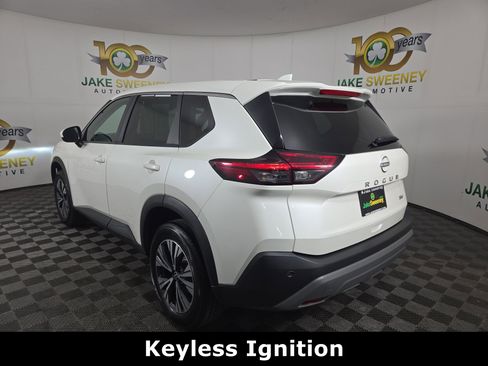 Used 2023 Nissan Rogue SV image 7