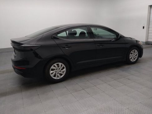 Used 2018 Hyundai Elantra SE FWD image 10