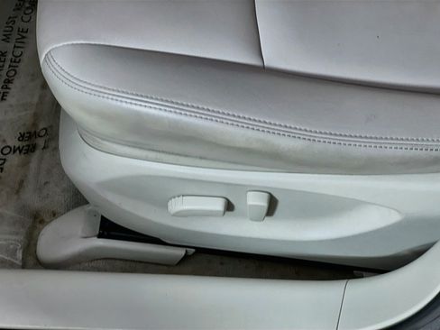 Used 2018 INFINITI Q50 Luxe RWD image 16
