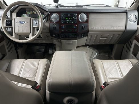 Used 2008 Ford F550 4x4 Crew Cab Super Duty image 21