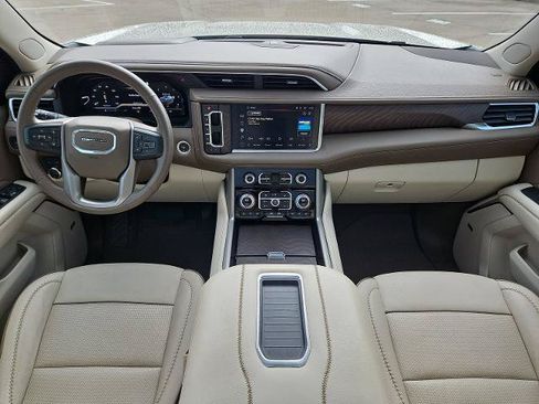 Certified 2023 GMC Yukon Denali AWD/4WD image 21