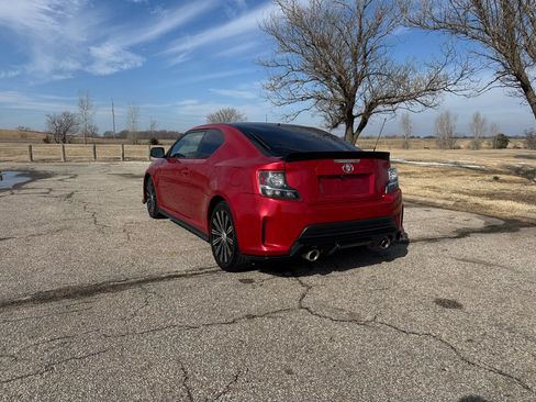 Used 2016 Scion tC 2dr HB Auto Release Series 10. image 6