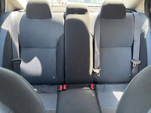 Used 2025 Nissan Versa SV FWD image 31