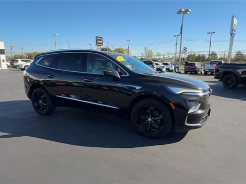 Certified 2023 Buick Enclave Essence w/ Sport Touring Edition image 2