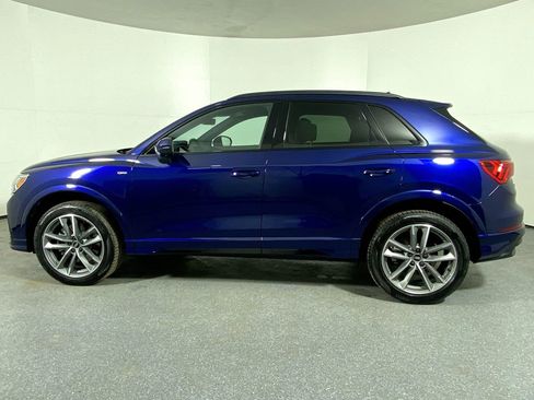 Used 2025 Audi Q3 2.0T Premium w/ Convenience Package image 2