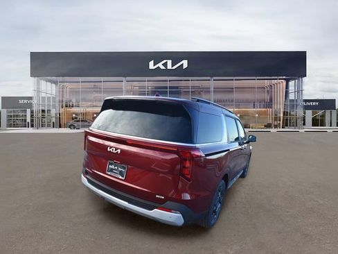 New 2026 Kia Carnival EX FWD image 4