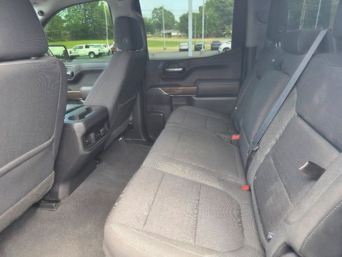 Used 2022 Chevrolet Silverado 1500 RST AWD/4WD image 13