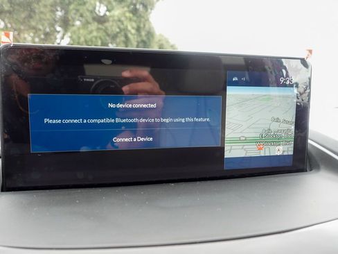 Certified 2025 Acura RDX w/ Technology Package image 16