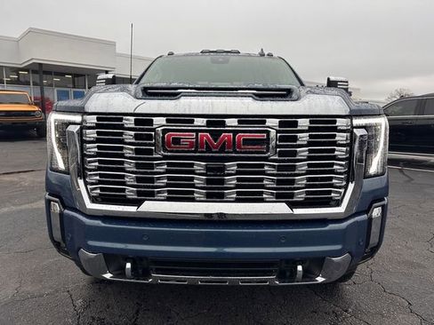 New 2026 GMC Sierra 2500 Denali image 4