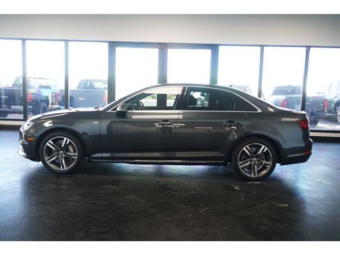 Used 2018 Audi A4 2.0T Premium Plus w/ Premium Plus Package AWD/4WD image 4