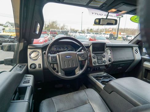 Used 2015 Ford F250 Lariat w/ Lariat Ultimate Package image 14