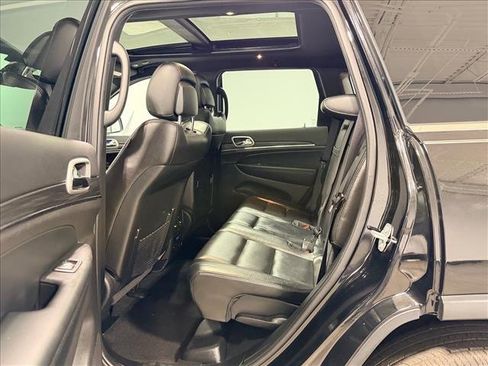 Used 2021 Jeep Grand Cherokee Limited w/ Luxury Group II image 13