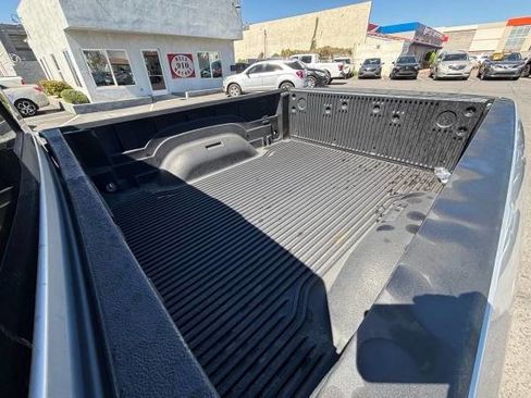 Used 2013 RAM 1500 Classic SLT w/ Premium Display Pkg RWD image 10