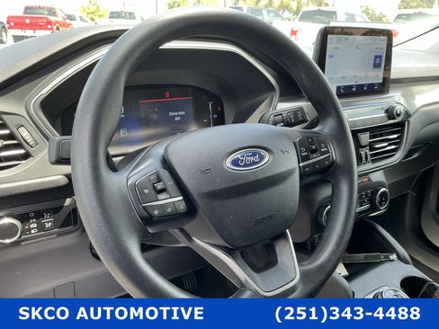 Used 2025 Ford Escape Active FWD image 19