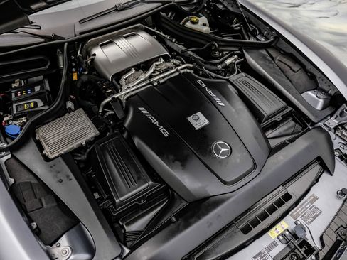 Used 2019 Mercedes-Benz AMG GT C image 98