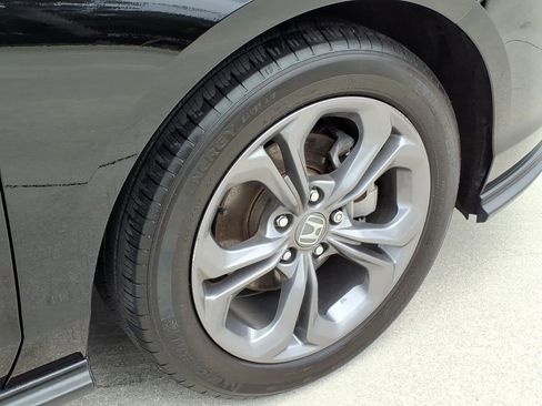 Used 2024 Honda Accord EX image 21