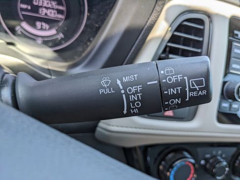 Used 2022 Honda HR-V LX image 33
