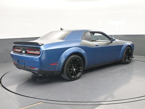 Used 2021 Dodge Challenger R/T Scat Pack RWD image 6