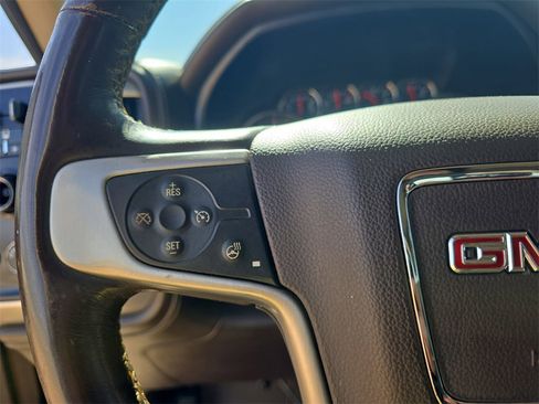 Used 2014 GMC Sierra 1500 SLT w/ SLT Crew Cab Value Package image 17
