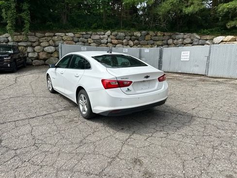 Used 2022 Chevrolet Malibu LS FWD image 7