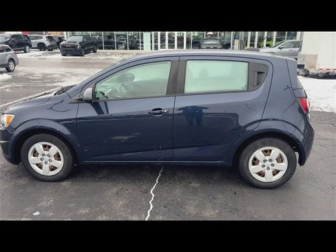 Certified 2015 Chevrolet Sonic LS image 5