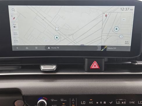 New 2026 Kia Carnival SX FWD image 12