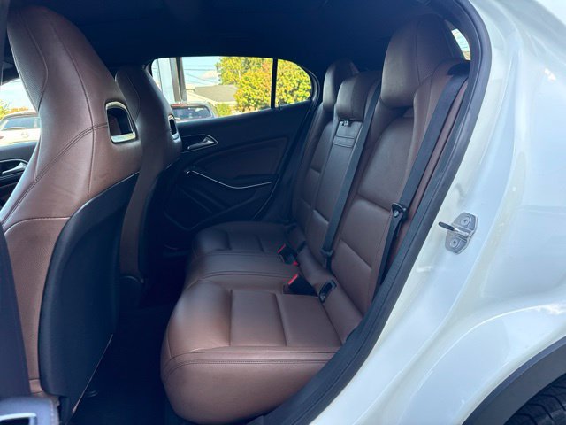 Used 2019 Mercedes-Benz GLA 250 4MATIC image 13