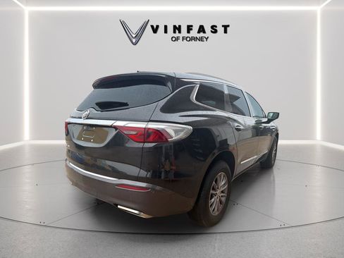 Used 2024 Buick Enclave Premium image 4