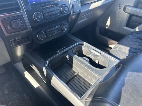 Used 2020 Ford F250 XLT w/ XLT Value Package image 28