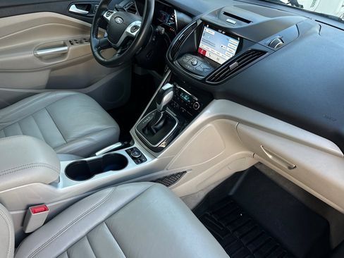 Used 2016 Ford C-MAX Energi SEL image 15