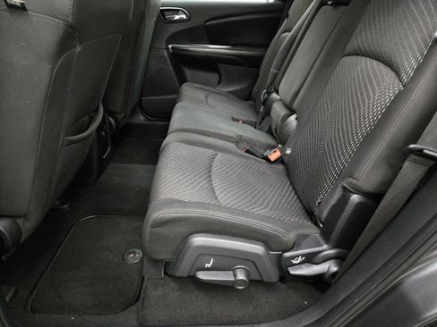 Used 2014 Dodge Journey American Value Package w/ Flexible Seating Group FWD image 8
