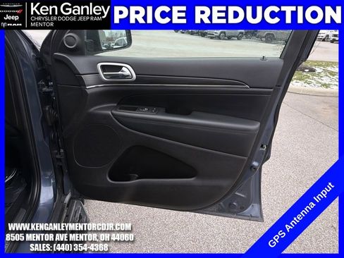 Used 2021 Jeep Grand Cherokee Limited image 25