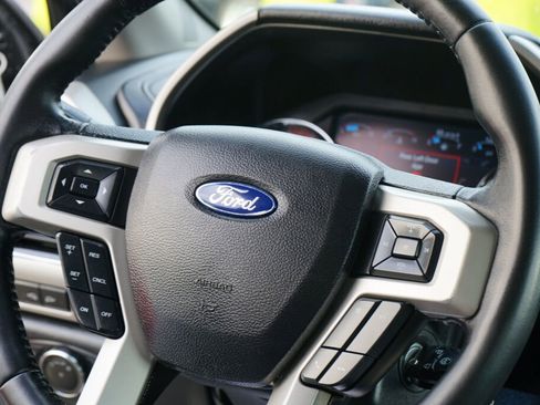 Used 2019 Ford F250 Lariat w/ Lariat Value Package image 15