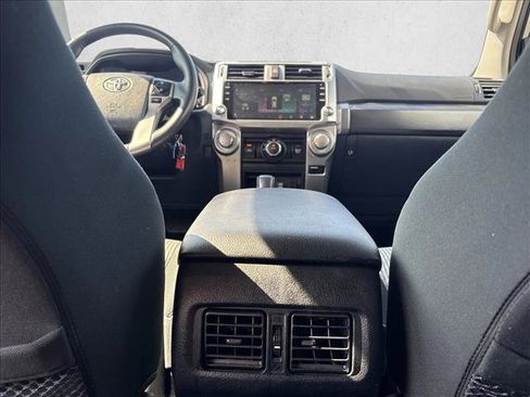 Used 2019 Toyota 4Runner SR5 AWD/4WD image 19