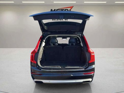 Used 2016 Volvo XC90 T6 Momentum w/ Momentum Plus Package image 19