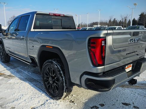 New 2026 GMC Sierra 2500 Denali Ultimate w/ LPO, Black Badging Package image 6