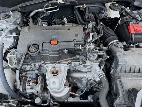 Used 2024 Honda HR-V LX image 12