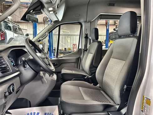 New 2025 Ford Transit 350 XLT image 12