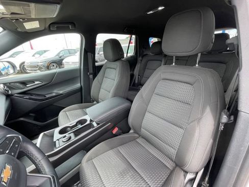 Certified 2026 Chevrolet Equinox LT FWD image 17