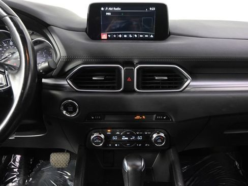 Used 2017 MAZDA CX-5 Touring w/ Preferred Equipment Package AWD/4WD image 27