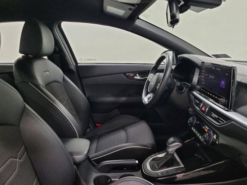 Used 2023 Kia Forte GT-Line FWD image 21