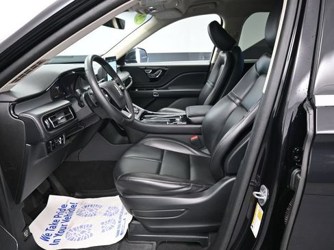 Used 2023 Lincoln Aviator AWD image 35