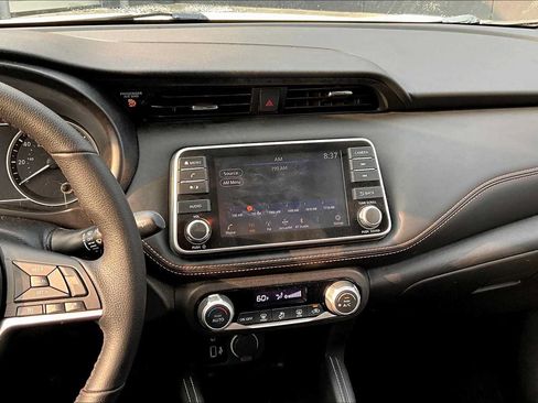 Used 2020 Nissan Kicks SR FWD image 7