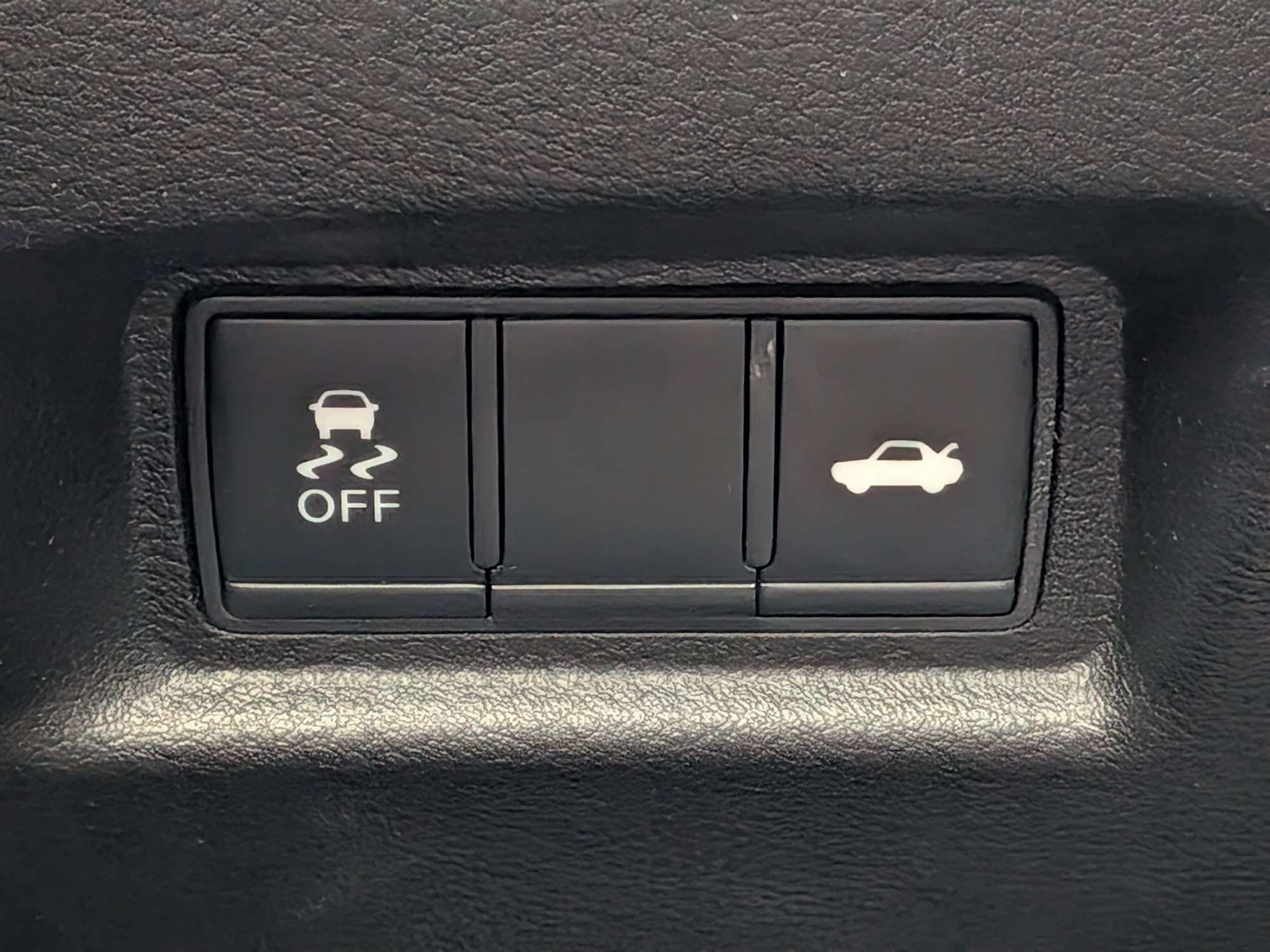 Used 2021 INFINITI Q50 Pure w/ Cargo Package RWD image 21