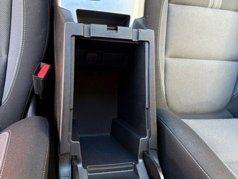 Used 2025 Chevrolet Blazer LT image 15